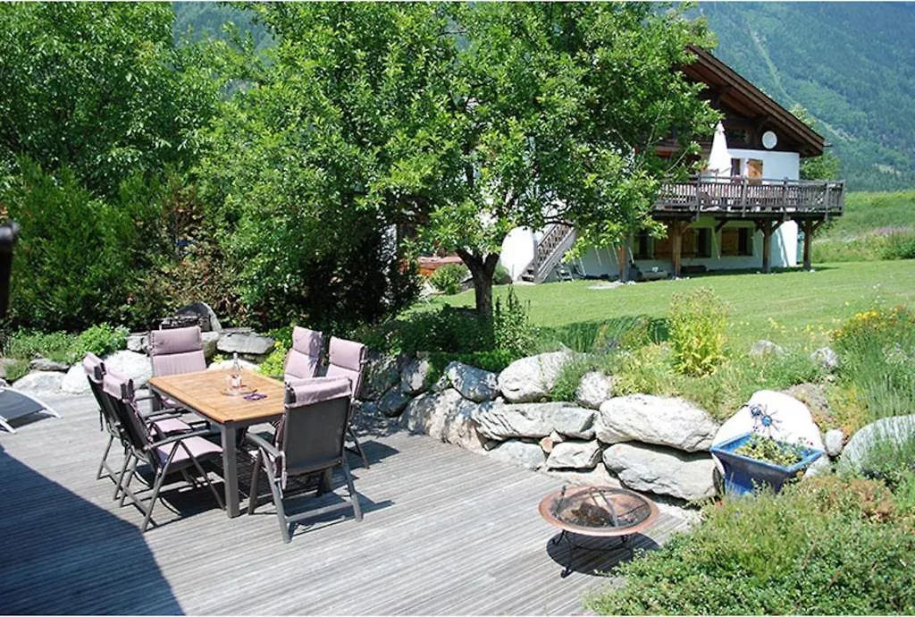 Alpstuga Tiki Lodge - Hot Tub & Sauna Chamonix