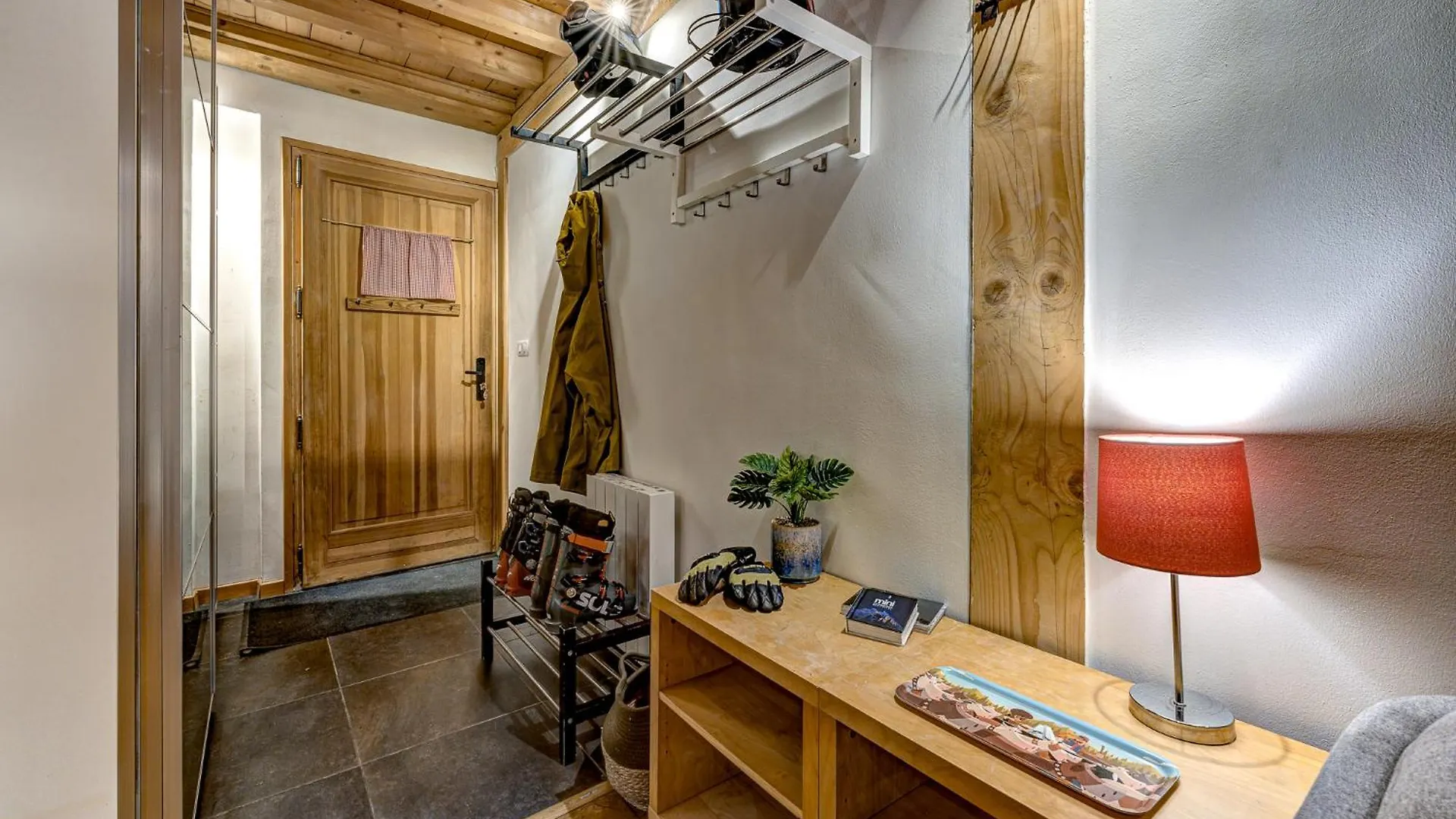 Tiki Lodge - Hot Tub & Sauna Chamonix France