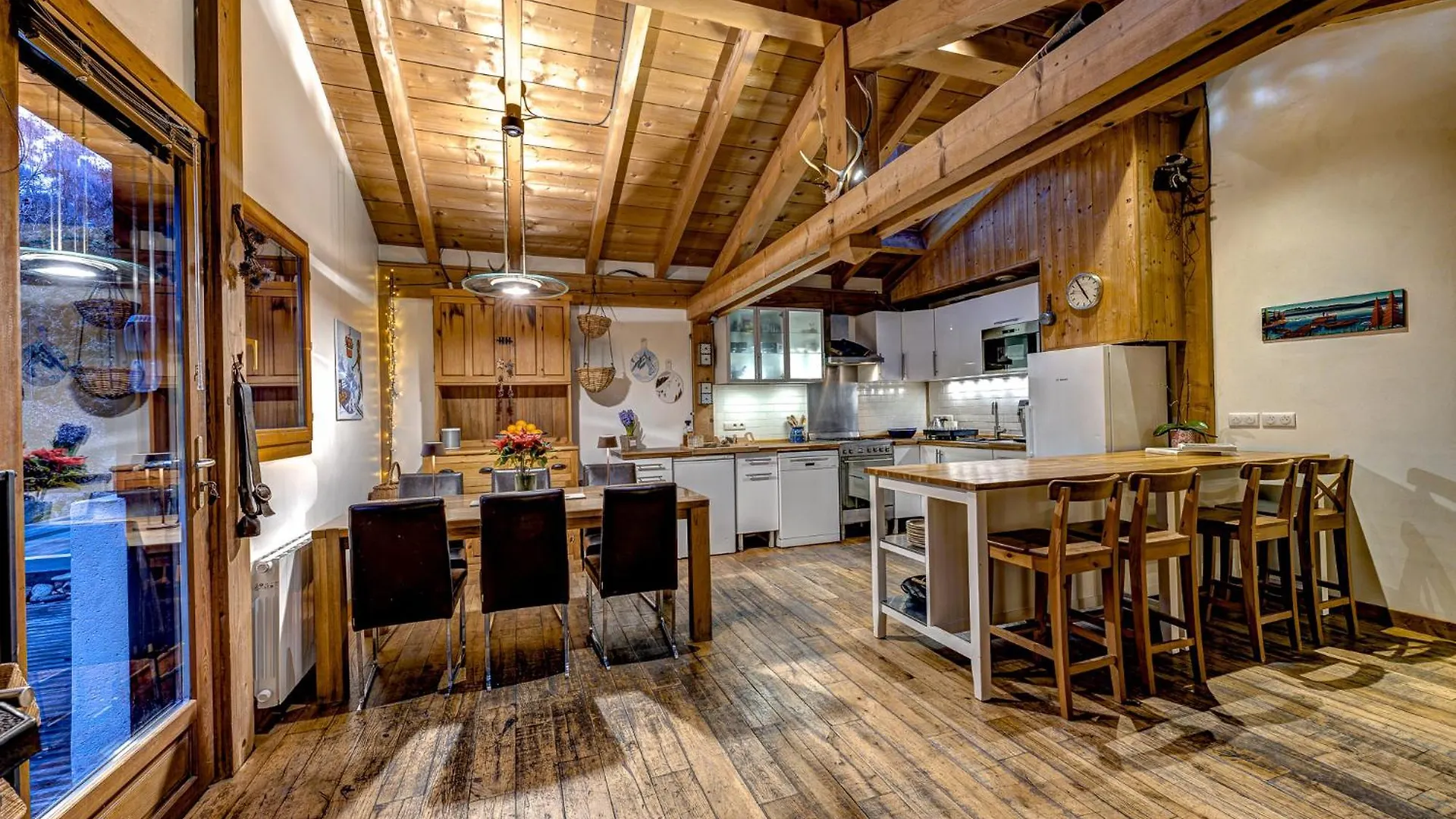 Chalet Tiki Lodge - Hot Tub & Sauna Chamonix France